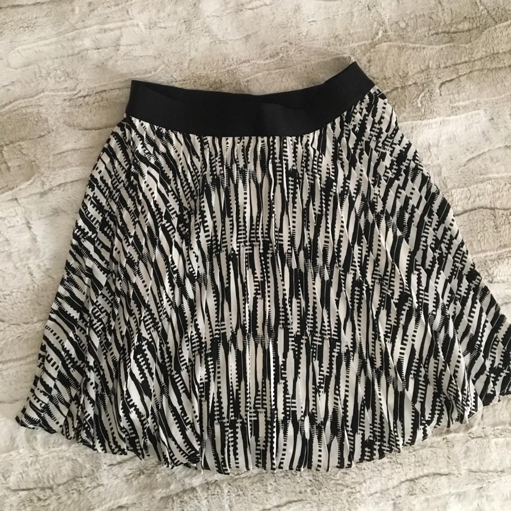 Express skirt - Black & white - small